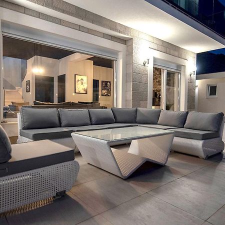 Luxury Villa Miriam With Private Pool And Jet Pool Near Dubrovnik Ivanica Exterior photo
